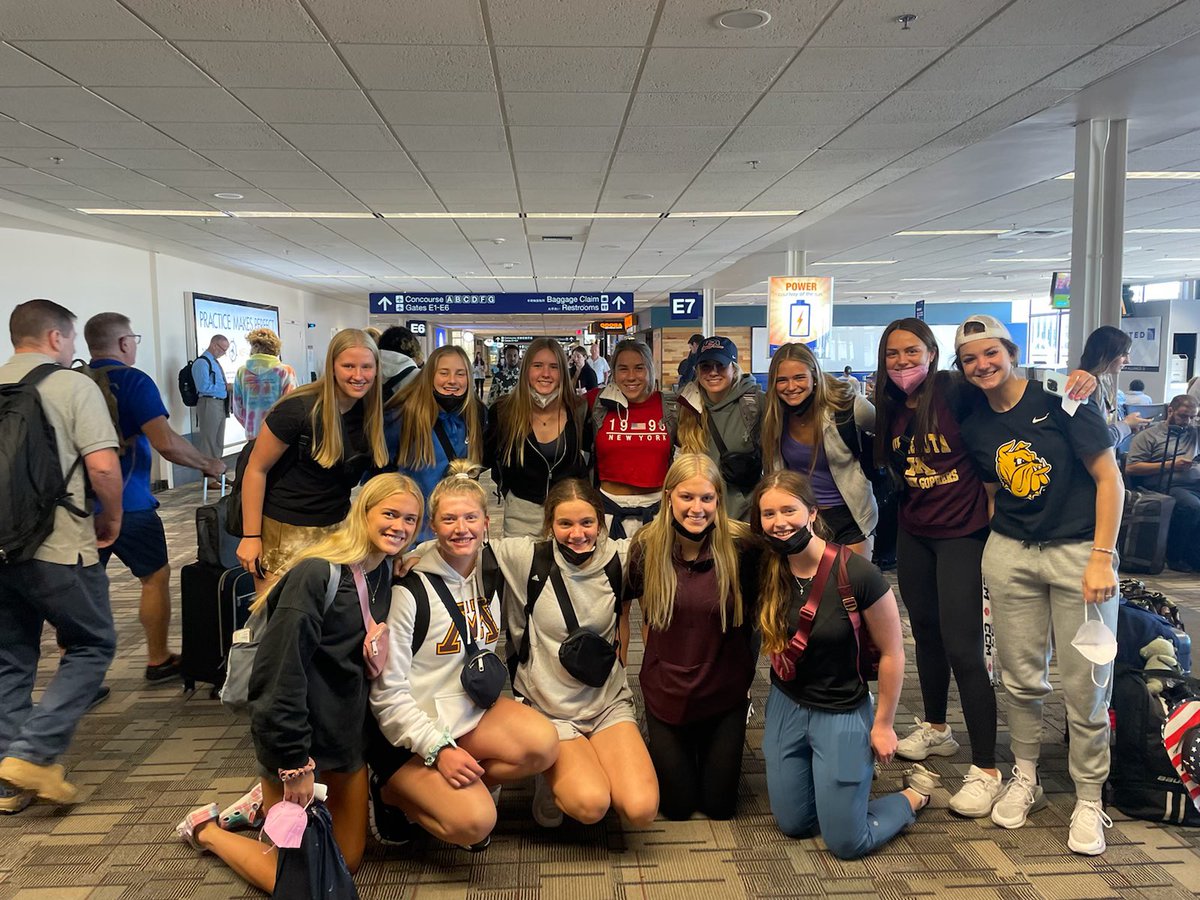 MGgirlshockey's tweet image. Congratulations to ALL the MN players at the: 
2022 USA Hockey Women&apos;s National Festival in N.Y.!!! Best of Luck to All of you especially our own @strom_dani 

#CrimsonPride #WeAreCrimson #FTL #Represent @usahockey @MG_Girls_Hockey @MGActivities
