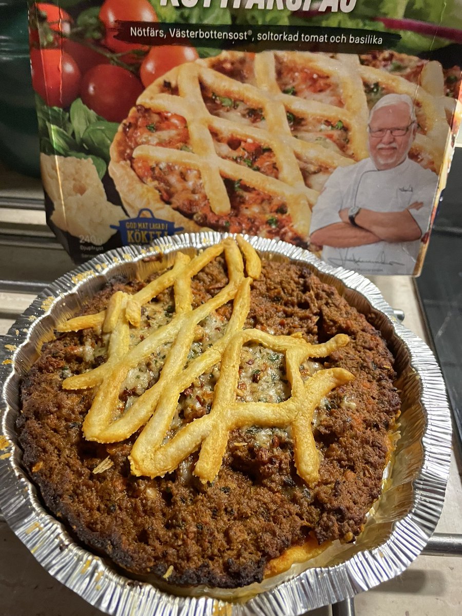 Man vet ju sen gammalt att bilden på förpackningen sällan överensstämmer med produkten. Och det ska tilläggas att jag sällan köper sånt här så jag visste inte vad jag skulle förvänta mig men helt ärligt vad är det här, så förbaskat anskrämlig, #dafgård #leffeförhelvete