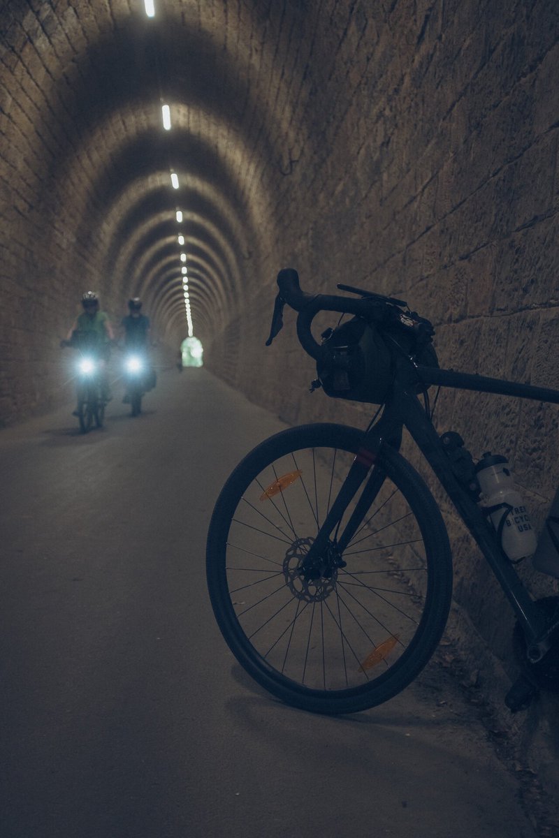 SprocketrocketN's tweet photo. Vëlosummer

#fromwhereiride #bicyclelife #cyclingphoto #cyclingphotography #cyclingadventures  #bicycleculture #cyclingculture #fatcyclist #bicyclediaries  #happycycling  #outsideisfree #outdoorsisfree #velosummer #vëlosummer https://t.co/xaGg0nNfen