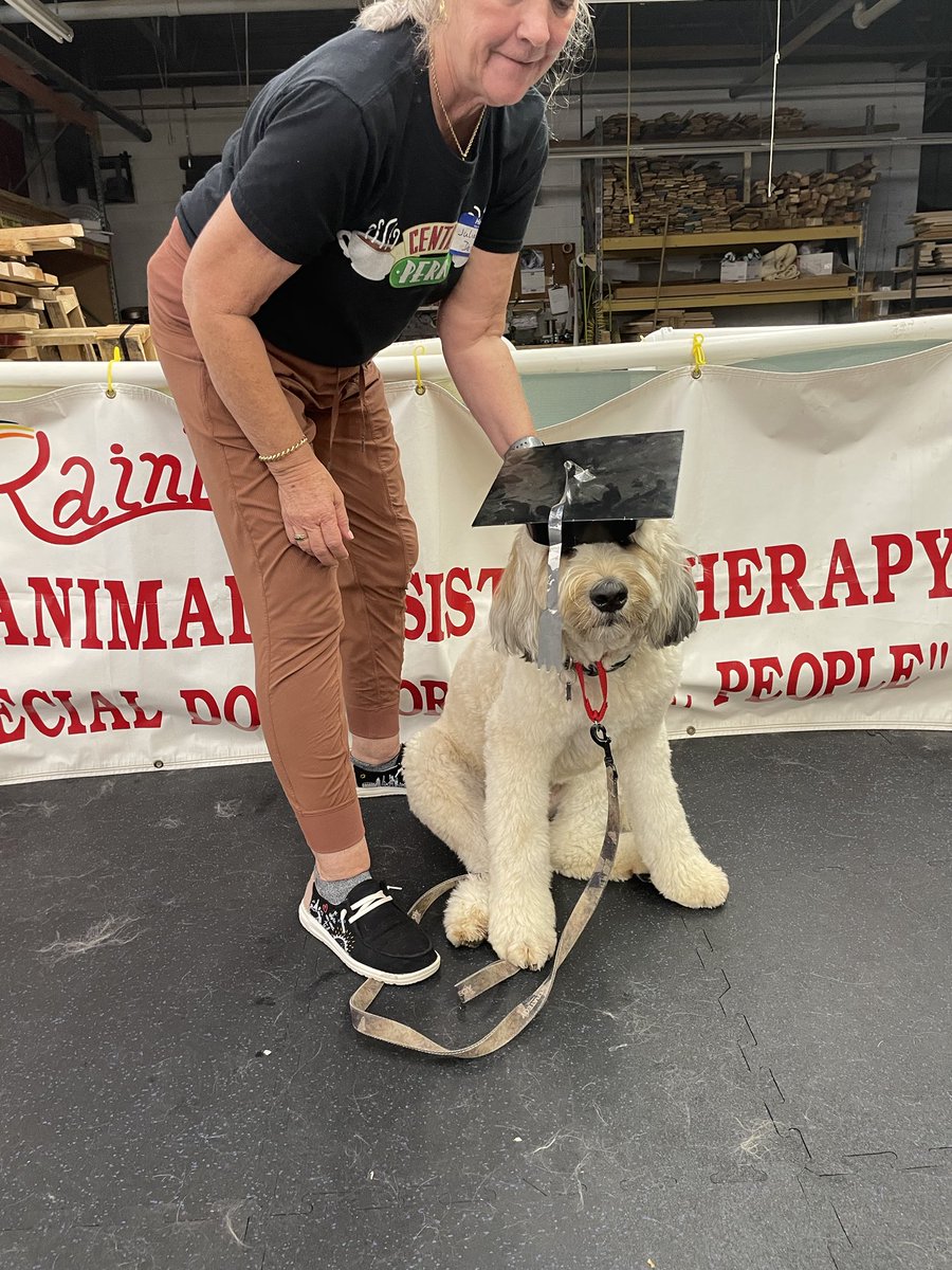 Julia Nelson tweet media