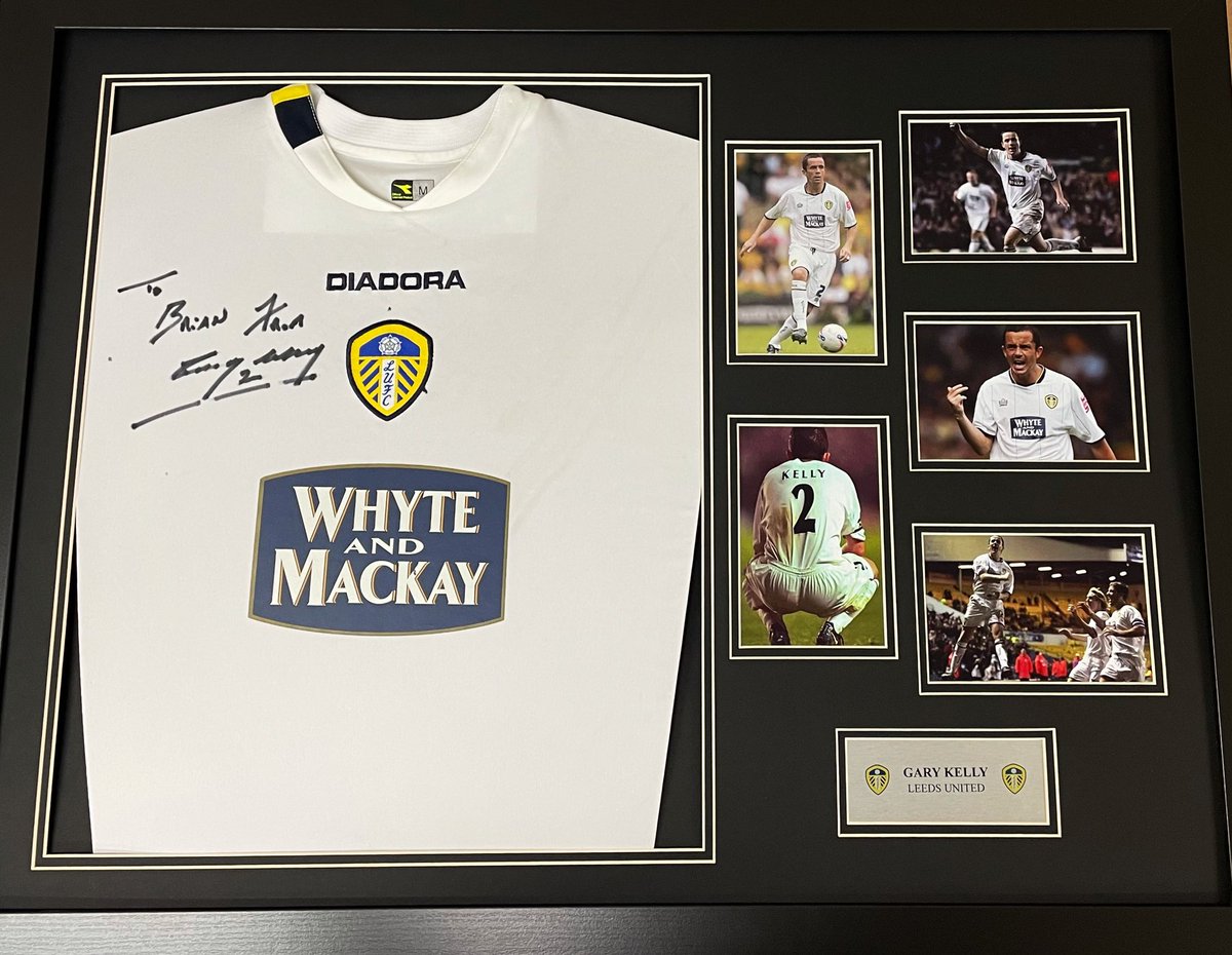 safehandsframe's tweet photo. A @LUFC throwback with this customised Gary Kelly signed shirt.
Playing an impressive 531 times and scoring 4 for the whites from 1992-2007.
A personal legend for me!
@RITGK
#safehandsframing #leedsunited #garykelly #kelly #lufc #mot #alaw https://t.co/7y9H0LxFtN