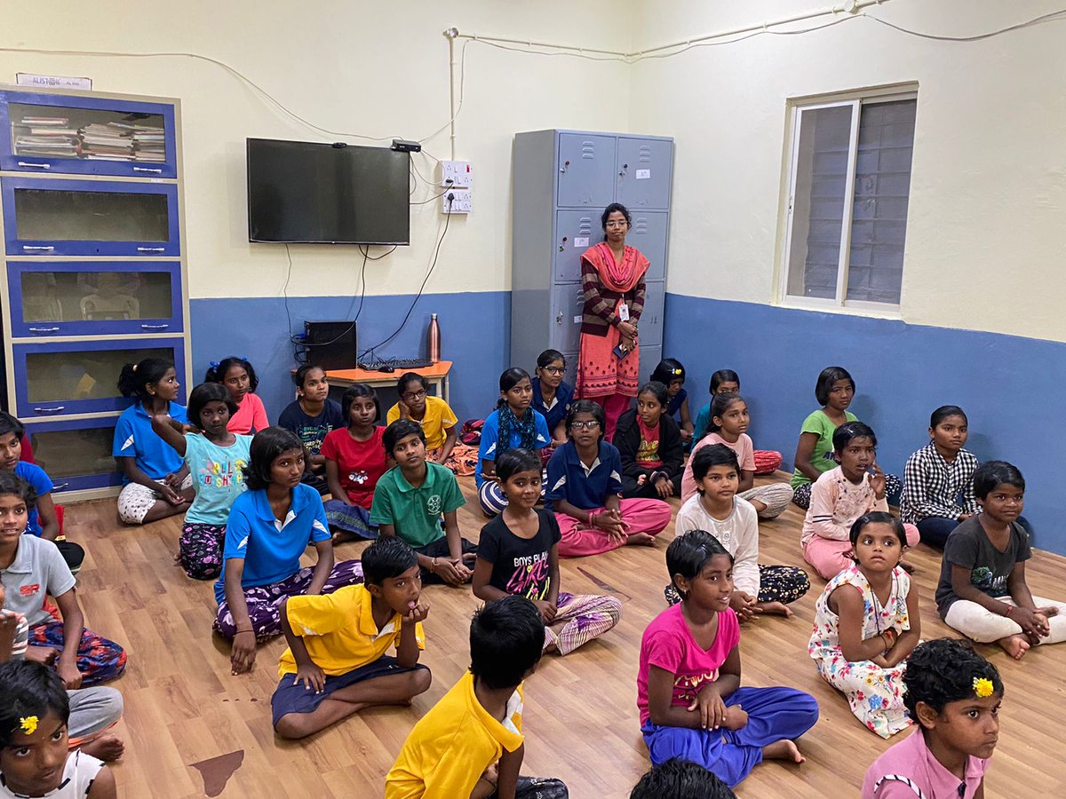 MuduliJJ's tweet photo. #tcs #BFSI US E Bangalore Team #SadhanaSamarpan2022 Reaching out to extremely enthusiastic &amp; optimistic girl children of Need Base India Shelter Home..helped with setup for the online education @AnupamSinghal5  @sudeep_mazumdar @SadiqAliSyed2 @KhanSanchari @aasha2015 https://t.co/lEQB9oQLgP