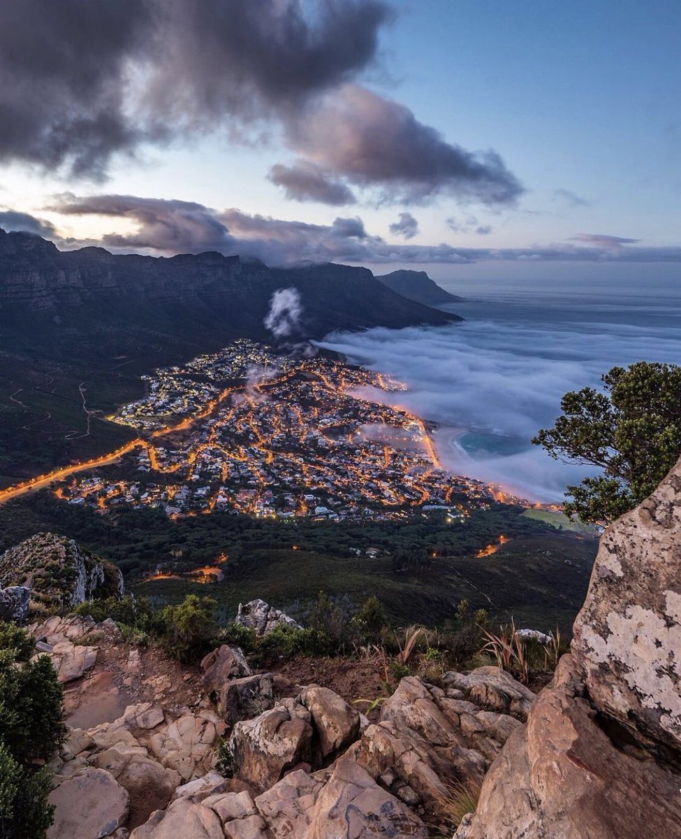 AfricaFactsZone's tweet photo. One of the world's most beautiful cities.

Cape Town, South Africa 🇿🇦. https://t.co/NvIDWdmM2B