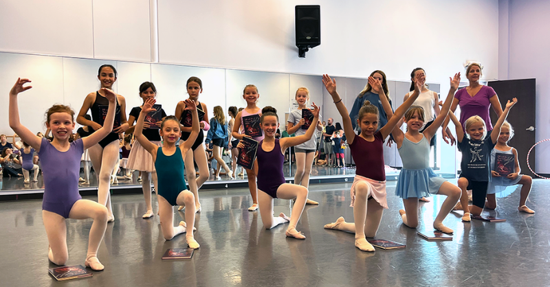 ToledoBallet's tweet photo. And, that's a wrap! We had so much fun at our Nutcracker Dance Camp last week 🩰

There are still a few spots left in our Nutcracker Dance Intensive on August 20-27. Nutcracker auditions are quickly approaching and this week-long intensive will prepare you to shine!