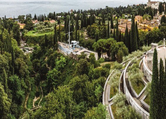 Above the small town of Gardone Riviera on the shores of Lake Garda, is an interesting sight. A battleship cruiser, bow facing towards the Adriatic. 

Read about Vittoriale degli italiani in Vol. 17 of Anthology: anthology-magazine.com/product/anthol…

🖊&amp;📸: <a href="/OrnaOR/">Orna O'Reilly Weber</a> <a href="/tompalladioink/">Tom Weber</a>