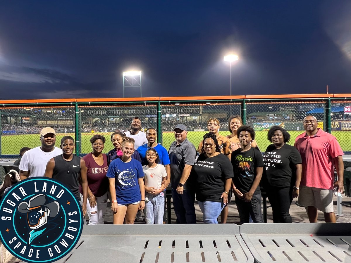 LandParkCRE's tweet photo. LandPark Brokerage Services had a blast hosting the @UYWI in the bullpen patio for the Space Cowboys WIN against Round Rock Express⚾️! #landparklife #milb #uywi https://t.co/S6bGZeMsn0