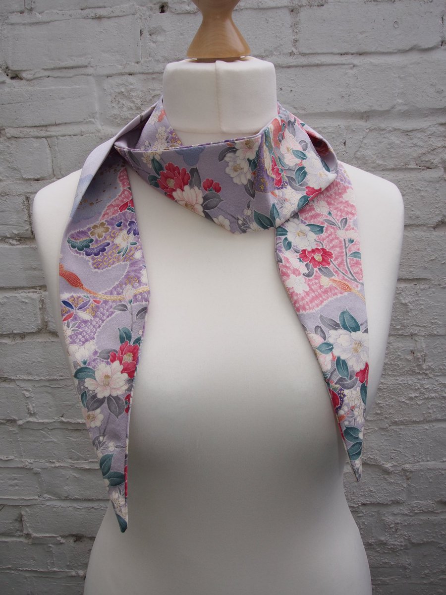 Paul Simon 🏳️🌈 🏳️⚧️ (@PaulSimonArt) on Twitter photo 2022-08-08 19:33:32 Skinny Scarf - Neck Tie - Scarf - Hair Tie
etsy.com/uk/listing/128…
#earlybiz #handmadehour #CraftBizParty #UKCraftersHour #ShopSmall #UKGiftHour #UKGiftAM #inbizhour #smallbusiness #CelebsForSmallBiz #UKMakers #bizbubble #YourBizHour #etsyfinds #Handmade #etsyshop #MHHSBD Skinny Scarf - Neck Tie - Scarf - Hair Tie
etsy.com/uk/listing/128…
#earlybiz #handmadehour #CraftBizParty #UKCraftersHour #ShopSmall #UKGiftHour #UKGiftAM #inbizhour #smallbusiness #CelebsForSmallBiz #UKMakers #bizbubble #YourBizHour #etsyfinds #Handmade #etsyshop #MHHSBD