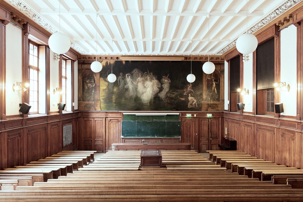 AcademiaAesthe1's tweet photo. Sorbonne University, Paris, France https://t.co/FTOQwzJtWc