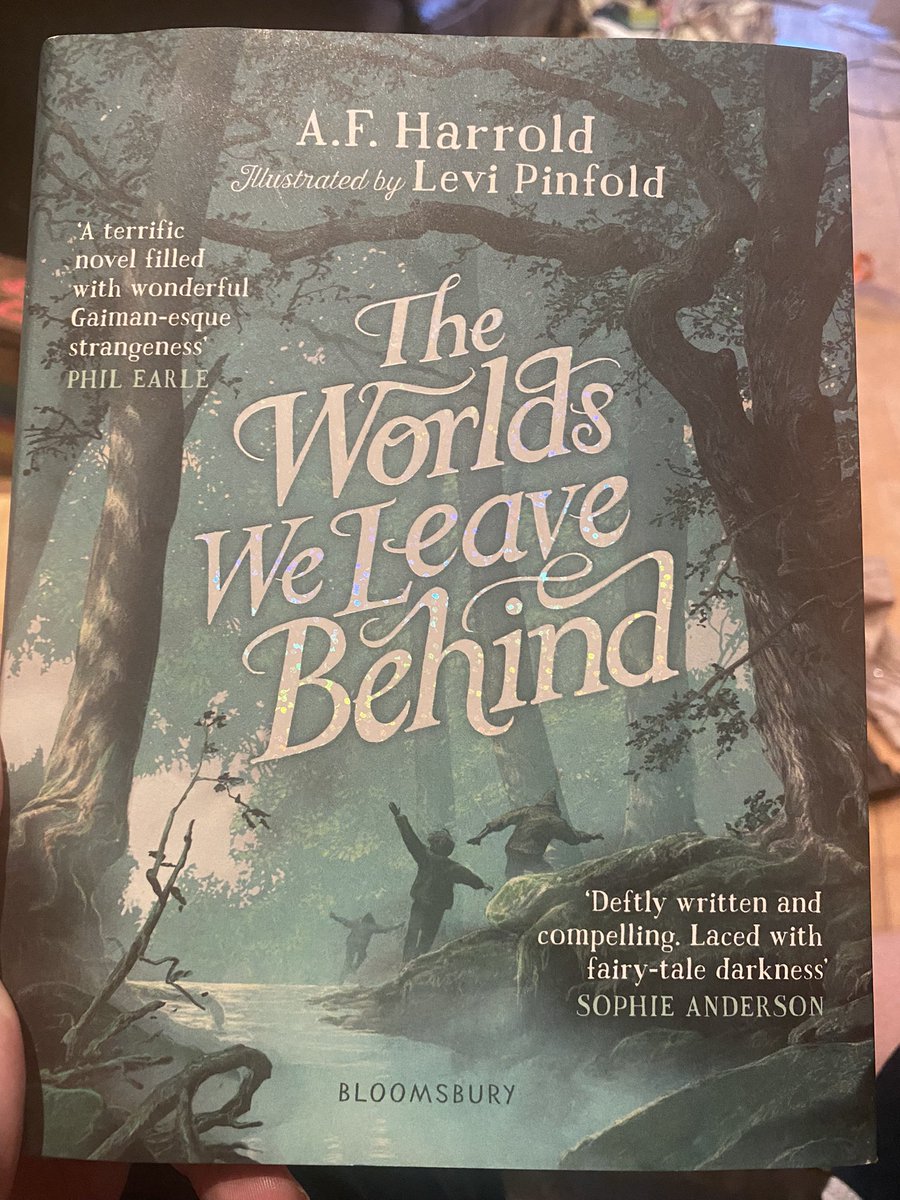 Just devoured #TheWorldsWeLeaveBehind by @afharrold. It’s so well-written - light and dark, imaginative, thoughtful, magical, menacing and ultimately hopeful. Beautifully illustrated by #LeviPenfold too. Can’t wait to share it with the Year 5 and 6 children at school next year.