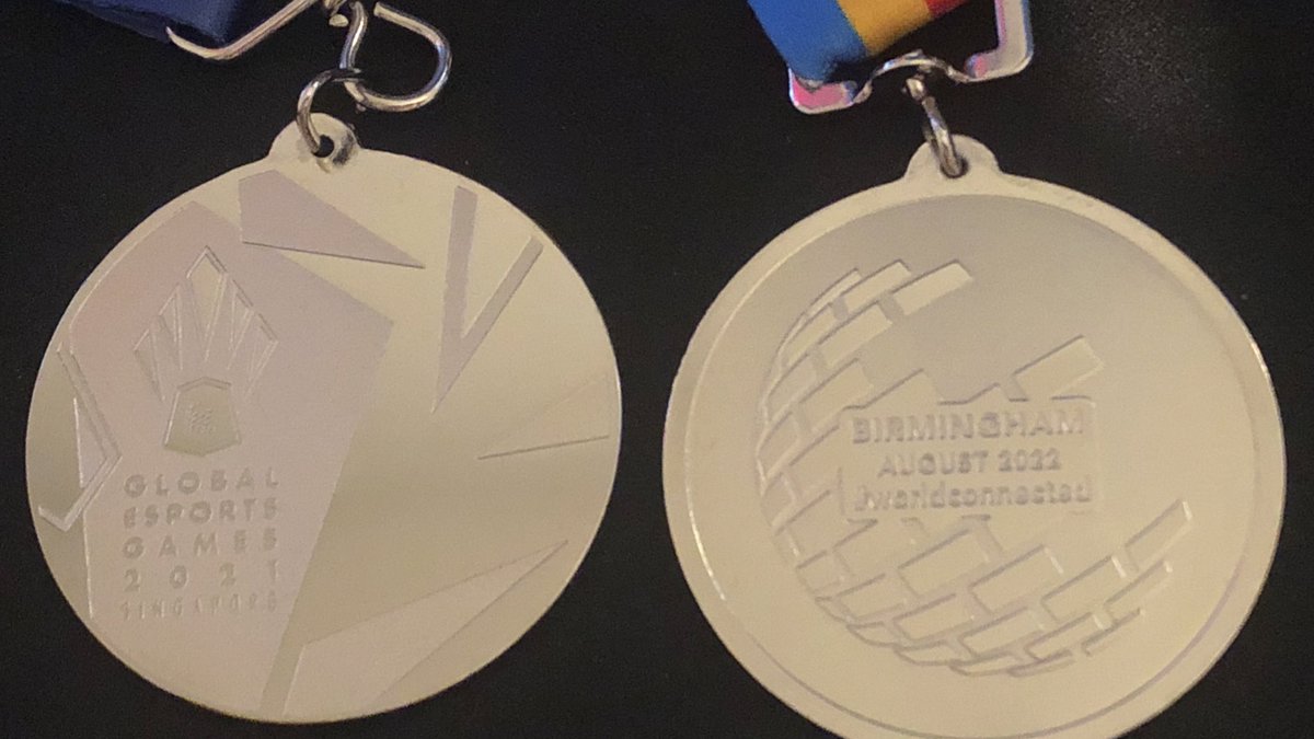 RubyDota's tweet image. Yeah, i’m a SIMP …

Silver
I
Medalist
P