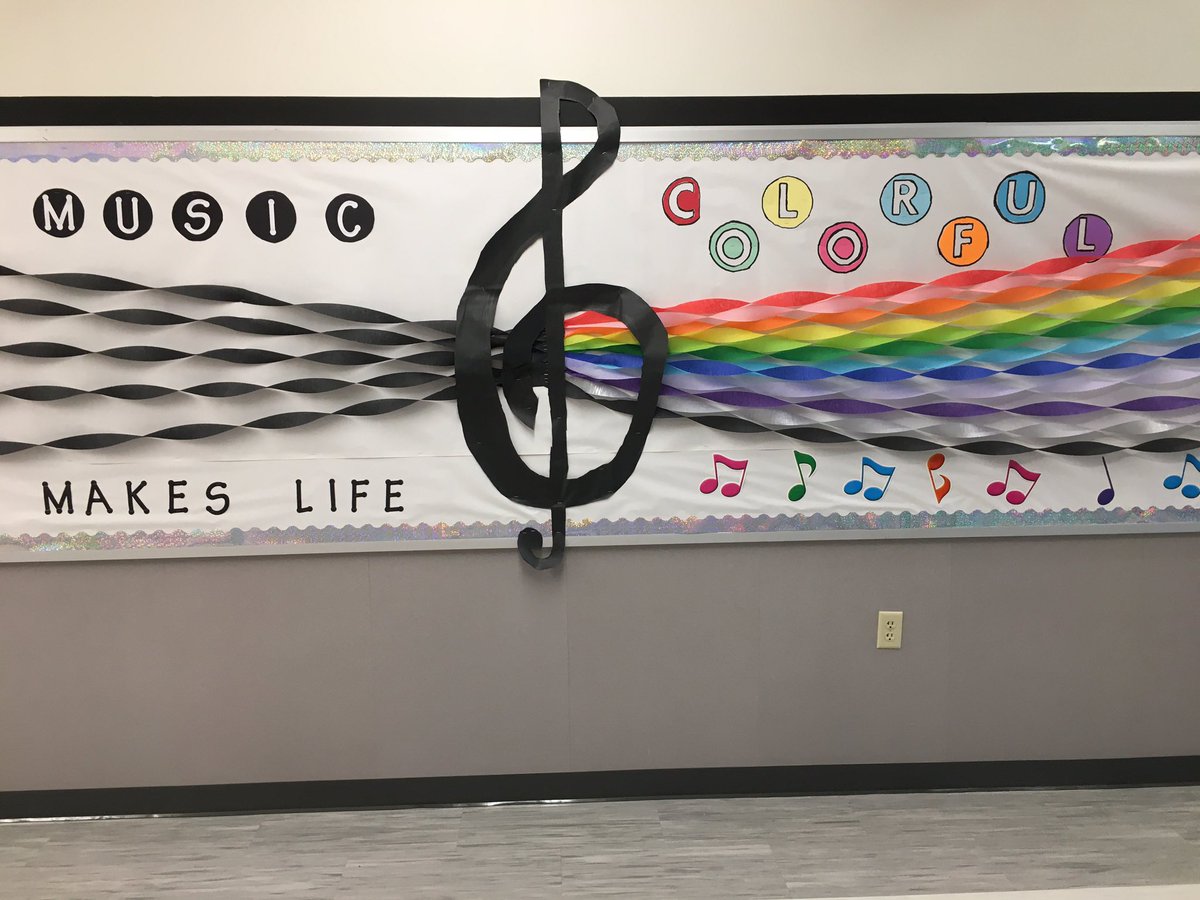 RobinOBier's tweet photo. Pop on by the music room tonight at Meet The Teacher. I’d love to see you. 😀🎶 @BridlewoodES #todayatbes https://t.co/qumJrkrp2t