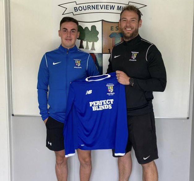 Signing news: We would like to welcome Jake Keegan to the club, Jake is no stranger to us and joins us from Intermediate A side Banbridge Rangers. 

Jake will add pace, strength and a great deal of experience to the squad. 

Welcome on board Jake! 🔵🔴⚽️ #utm