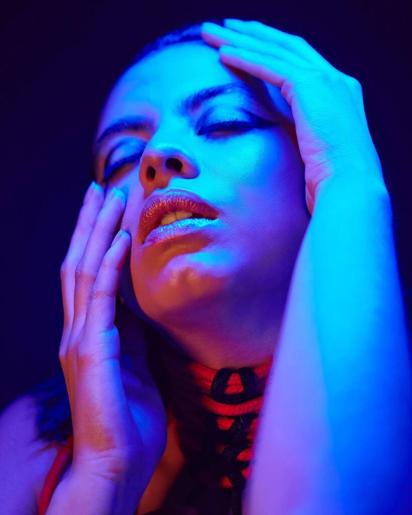 Mannfotografo's tweet photo. #beauty shot de @ayledcorenov_ #foto @mann_fotografo #mua @alxmakeup @leslie.esquivel.125 #asistentes @marbe29 @adriandonovan10 @kawamango #retoque @osscarelo #agencias @quetarojas @diagonal_mx #beauty #portrait #mannfotografo #mannworkshop #cdmx #mexico… https://t.co/5WMaEwm2mo https://t.co/DctpQ5w2wf