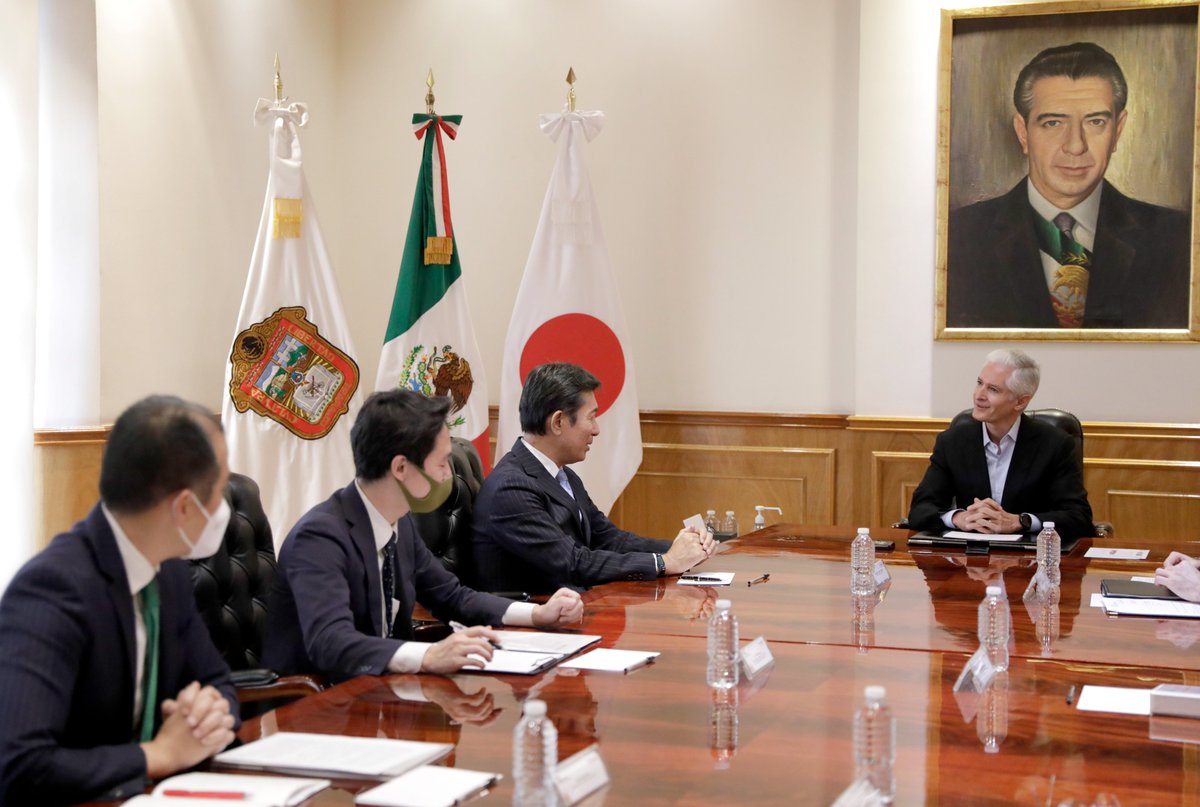 Nos dio mucho gusto recibir en el #Edoméx al Embajador de Japón en México, Noriteru Fukushima (<a href="/embjpmx/">Embajador del Japón en México</a>). Japón es uno de los socios comerciales más importantes para nuestro estado. 🇲🇽 🇯🇵