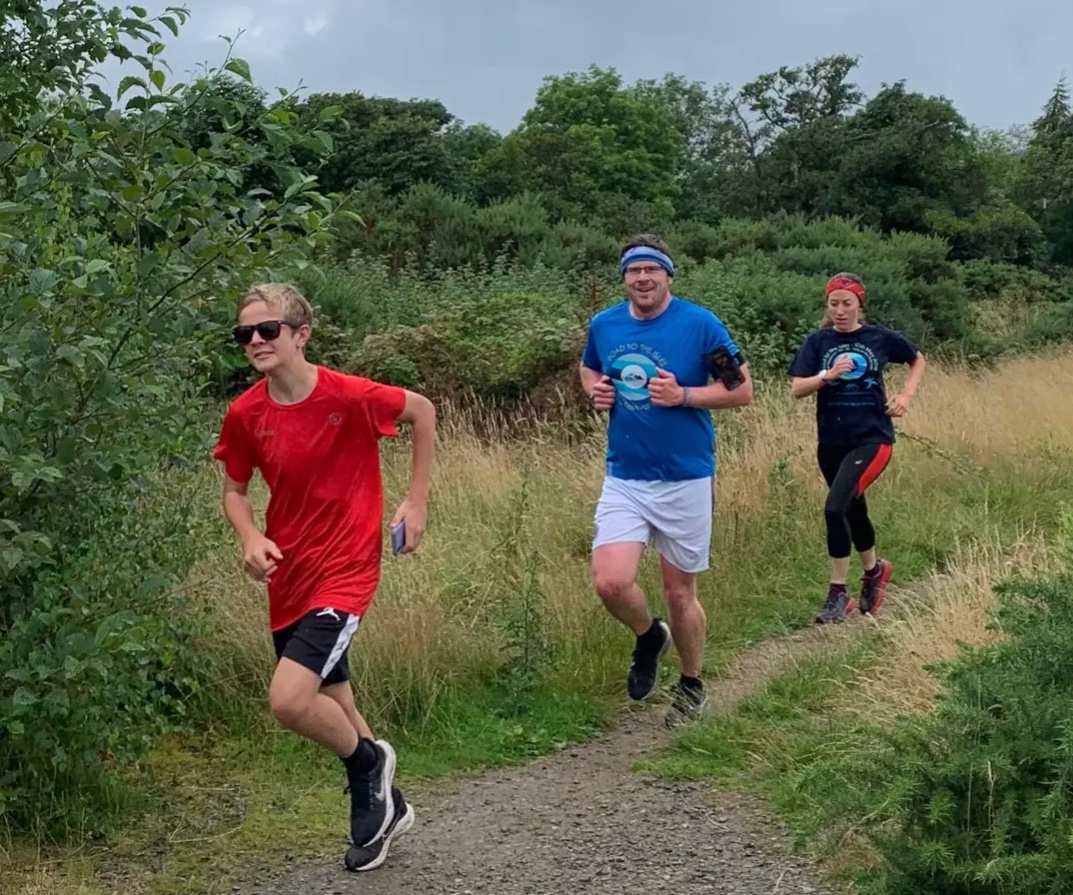 @Yiannis_83 @runkindbekind @SheepCoffee @iPROHydrate @zen8swimtrainer @yondasports @VorgeeUK @gonoblepro @_RaceSkin @pulserolluk @CEPSportsUK Not a medal Yiannis but my son Joseph blasted out a new overall #parkrun PB of 23:30 at the most wonderful @alnessparkrun in  Scotland #proud