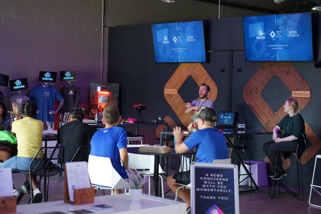 REM5ForGood tweet media