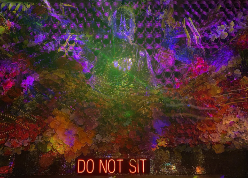 kakeworkshop's tweet image. missing @DJBEHROUZ and megan and the family &amp;lt;3