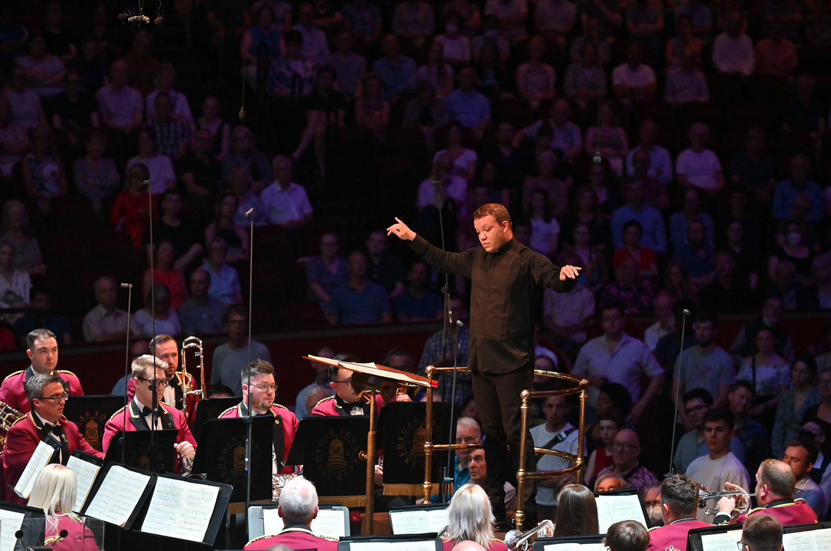 bbcproms's tweet photo. 🎺 A huge thank you to all who joined us this evening, as well as to the outstanding @BBCNOW, @TredegarBand Ryan Bancroft. And what a treat to hear a @gavhiggins world premiere! 

Listen back on @bbcsounds. 

#BBCProms 📸 Mark Allan https://t.co/cytguqVz7l