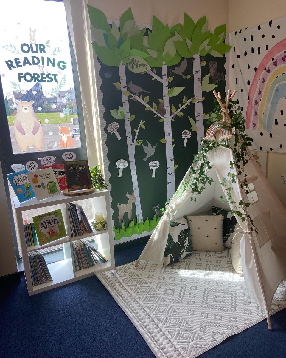 MissDGlen's tweet photo. So happy with my reading forest! 😍

It turned out even better than I thought! Hopefully this will encourage my p.2’s to pick up a book and enjoy reading 🌲❤️

#readingforest #classlibrary #educational #primaryteaching https://t.co/pL0TNT2mGb