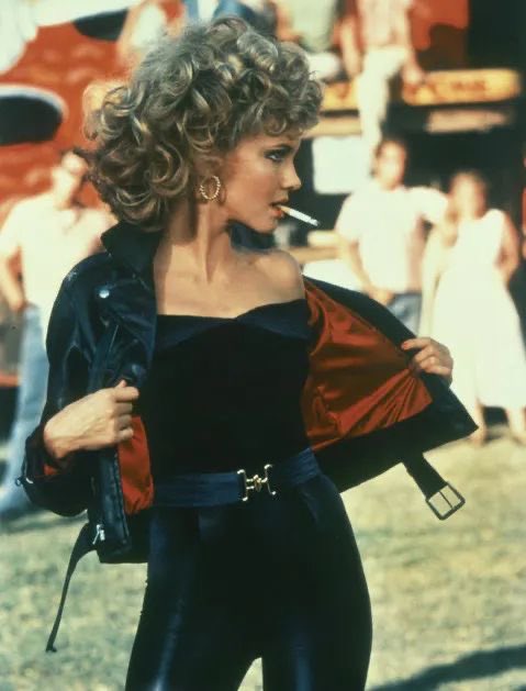 HEMACHE1's tweet photo. Sandy n'est plus ... 😔

Reposez en paix Olivia Newton-John 🙏 https://t.co/jC2V4ExZvP