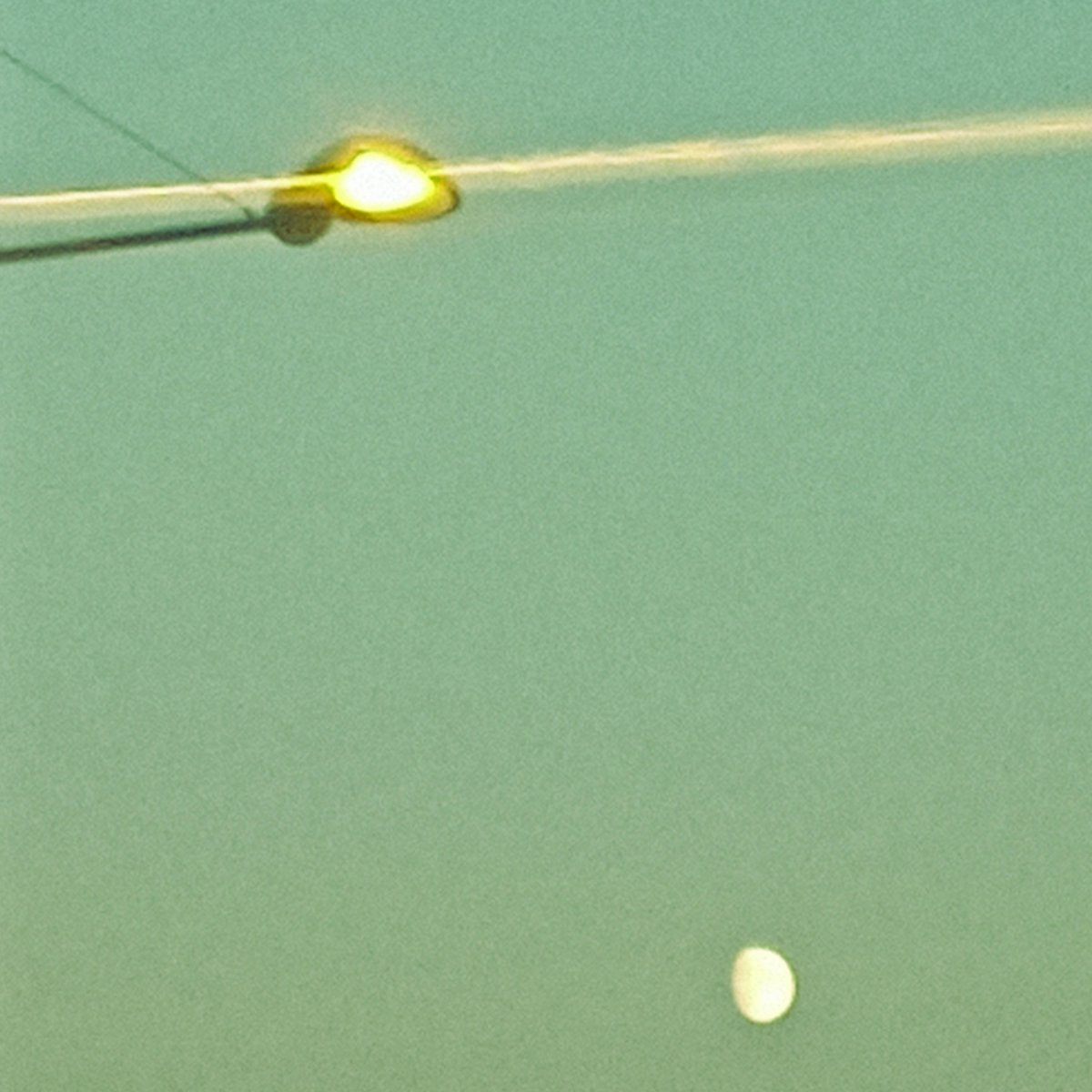sumsumuo's tweet photo. Moonray. © Jo Caron/sumuo 2022. #artwork #photography #nofilter #electonica #synthwave #ambientmusic #storm #sumuo https://t.co/MTAhtP4u7a