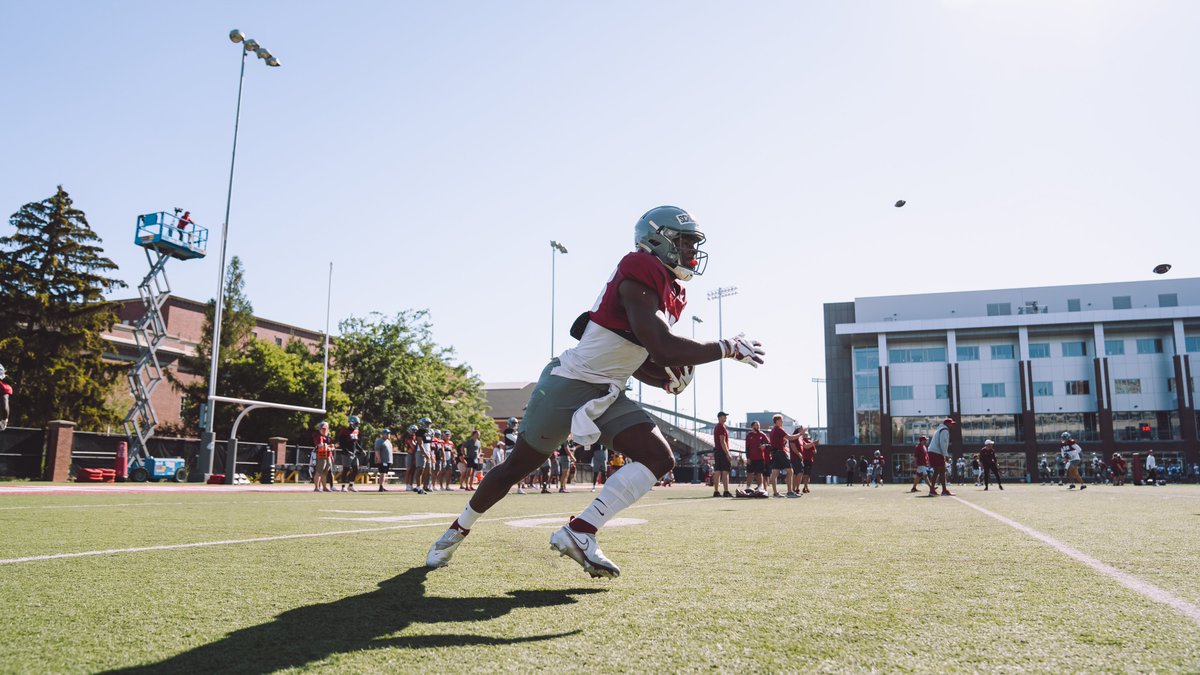 Can't touch this.

#GoCougs | #WAZZU