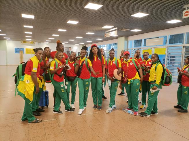 CRTV_web's tweet photo. #Konya2021
Jeux de la Solidarité Islamique 
La Cameroon Team arrive. 
120 athlètes et officiels ont quitté Yaoundé ce soir à 19h à bord d'un avion spécial Camair-Co. Ils rejoignent à @2021Konya, les athlètes de la diaspora et ceux qui étaient aux jeux du #Commonwealth. https://t.co/VsNFKikkn0