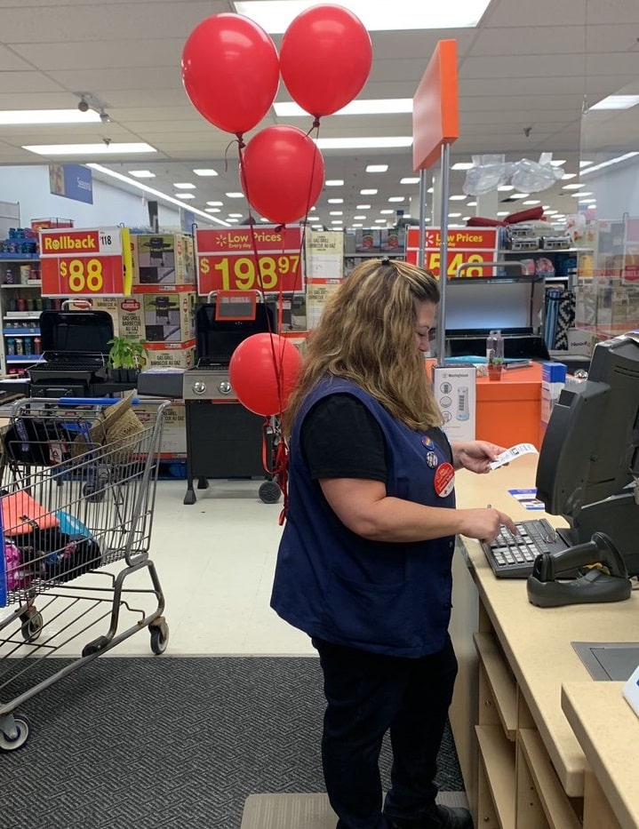 redcrosscanada's tweet photo. Kunwar’s idea that customers and Associates could buy a helium balloon for $2 and tie it on the store manager, an Associate, or Red Cross Volunteer with proceeds going towards this year’s Campaign was a great success. In only 3 hours, the store raised over $200. #RedCrossHelps https://t.co/SVw5empCFh