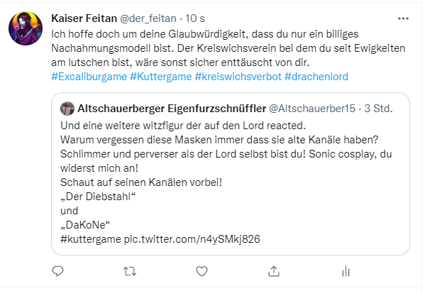 der_feitan's tweet photo. Bild 1: Maske enttarnt
Bild 2: Maske löscht Beitrag
Bild 3: Maske blockiert mich HAHAHA
Hey #drachengame Reactor Dullis, der Typ hier will uns alle verarschen LIEPE und so
#Kreiswichsverbot #Kuttergame #udoultras #Maskenshow https://t.co/RDUXwqbmRC
