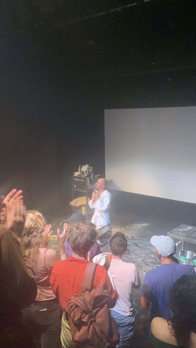 Rose Wilson Arts🎭🌈🫖 (@rosewilsonarts) on Twitter photo Thank you to <a href="/JDBrousse/">Jean-Daniel Brousse</a> for this absolutely masterpiece! Your movement, your cooking and your autobiographical storytelling was just mesmerising😍🥖💃🏼 Thank you to <a href="/JDBrousse/">Jean-Daniel Brousse</a> for this absolutely masterpiece! Your movement, your cooking and your autobiographical storytelling was just mesmerising😍🥖💃🏼