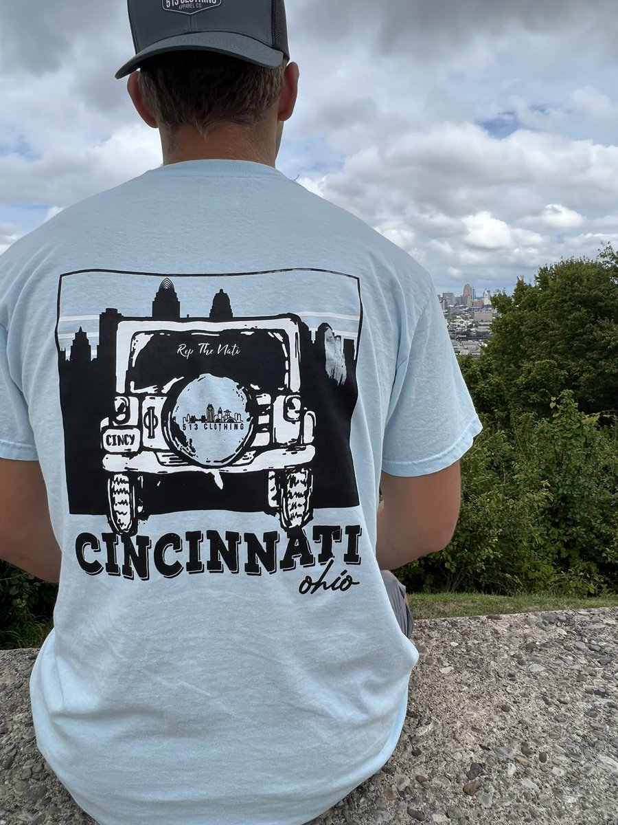 🚨GIVEAWAY🚨
We are giving away 1 of our brand new pocket tee shirts for free. All you have to do is retweet and follow our page to enter. Winner will be announced August 15th.