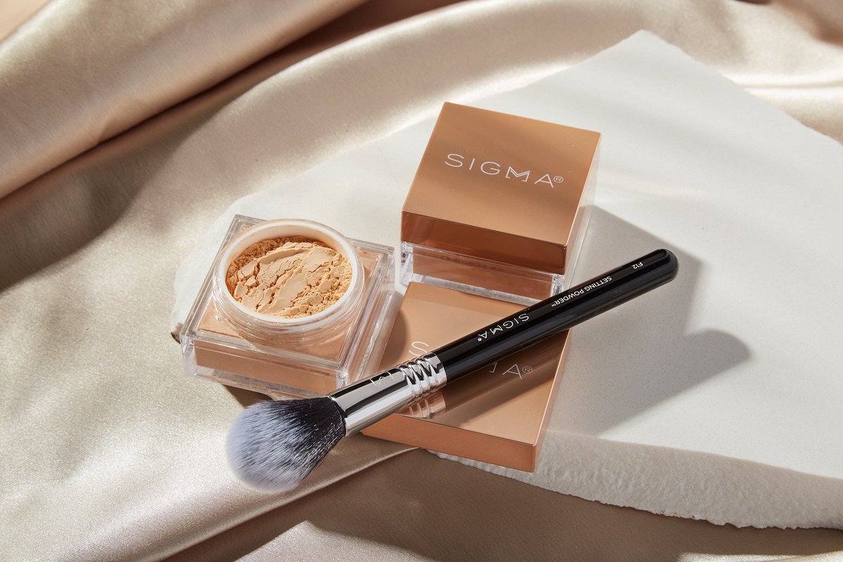 SigmaBeauty's tweet photo. Seal the deal with this silky smooth, lightweight loose setting powder 🤍 ✨
Shop today for that no-filter finish! https://t.co/B68Vnt41Qi
#SigmaSettingPowder #CrueltyFree #CleanBeauty #TalcFree #VeganBeauty https://t.co/Y7V8NKbcA2