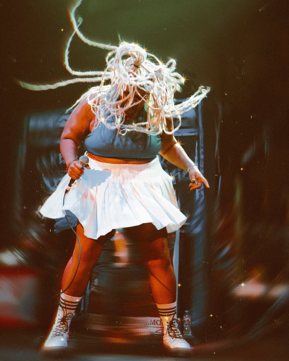 lostbeforefate's tweet image. ✨cliffdiver in las vegas✨