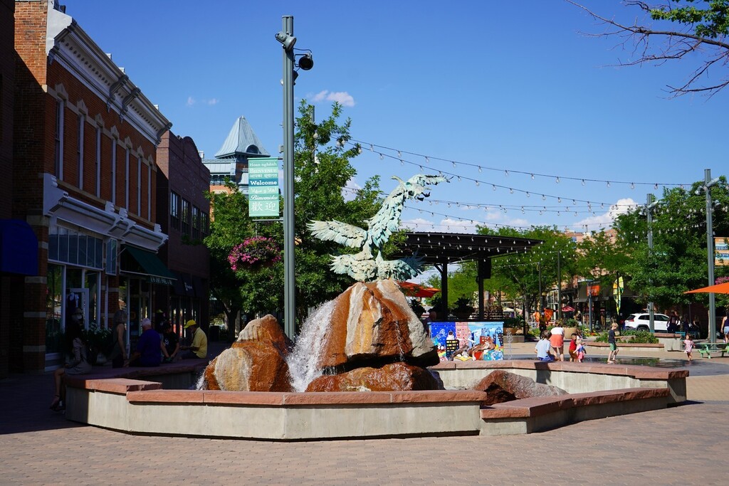 ⛅Blue skies and #sunshine in beautiful Fort Collins, Colorado. It's the near-perfect time of year to visit our city. Grab yourself an iced coffee, walk around Downtown Fort Collins, then dip your toes in the water when you cool off at the Poudre Rive… instagr.am/p/ChAzVdyv3gD/