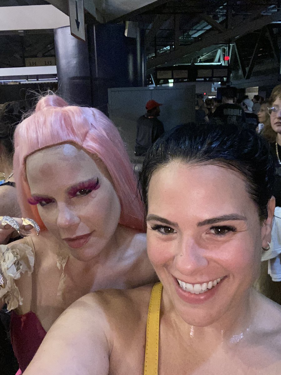 jenmeltz's tweet photo. @ladygaga we were bullied in your ga pit. So sad. We love you and we couldn’t get in on time and left early cause we were scared . Asked 20 people for help https://t.co/S9leO4LML5