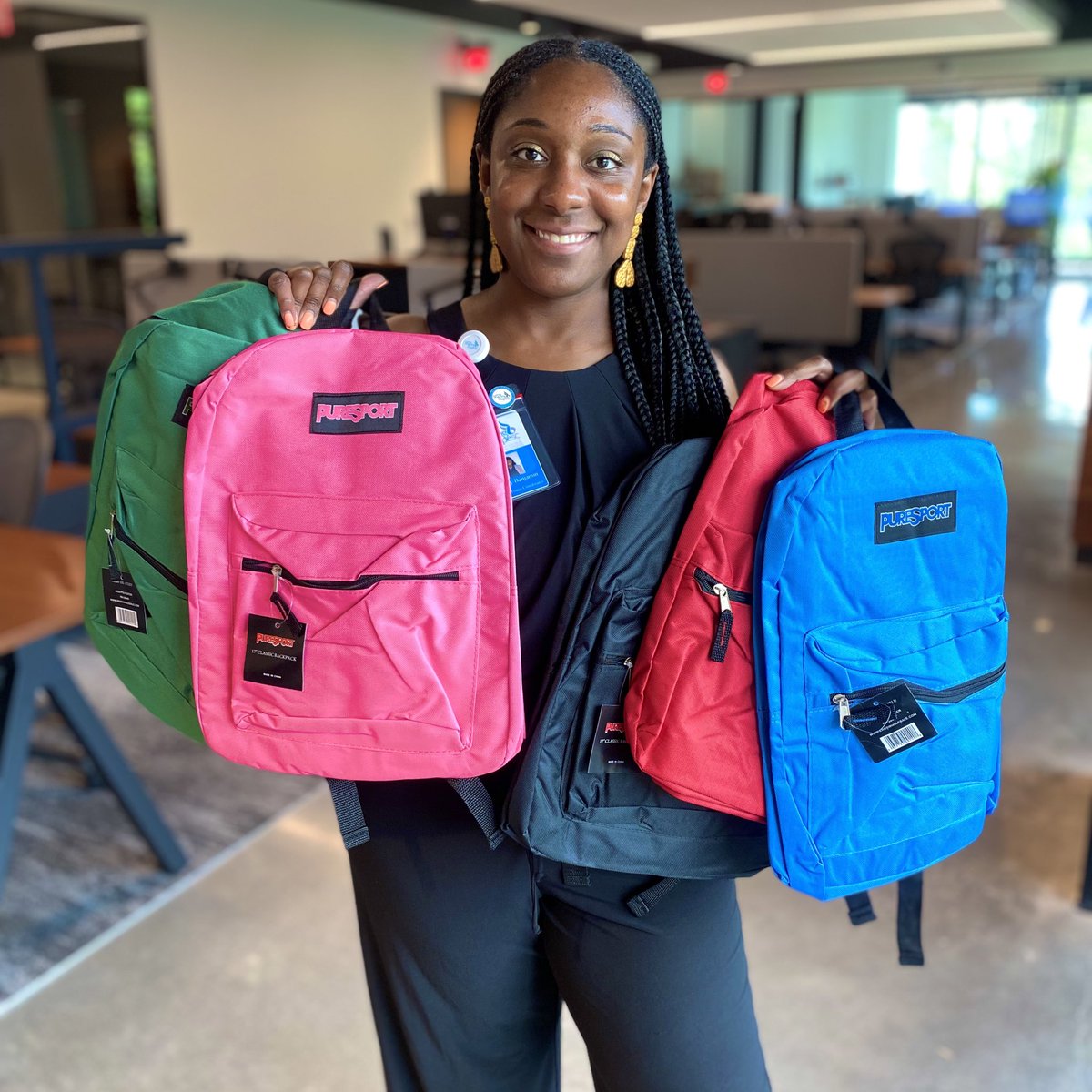 Backpacks from The 20/20 Youth Organization came in today! 🎒This week, #WeAre stuffing them with school supplies to give out to kids at our #CommunityHealthFair THIS SATURDAY from 8AM-12PM at our #Charleston office! #DonateLife #ShareHope #MulticulturalDonorAwarenessMonth