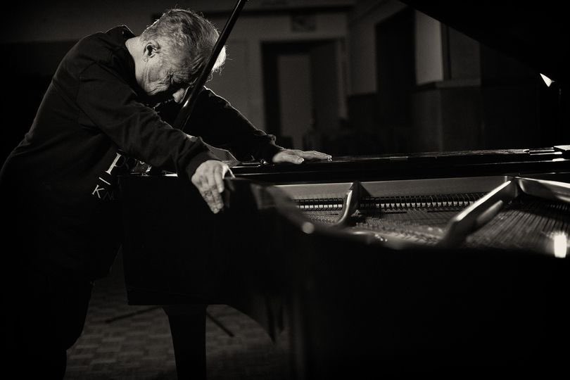 Mpath mourns the loss of our dear friend, the incomparable studio pianist, Mike Lang. 
We join with the music community in sending our thoughts to his family.

#womencomposer #mpathcomposer #KPMmusic #APMmusic #womenowned #femalecomposers #wbenc #ceosuccesscommunity #PMA