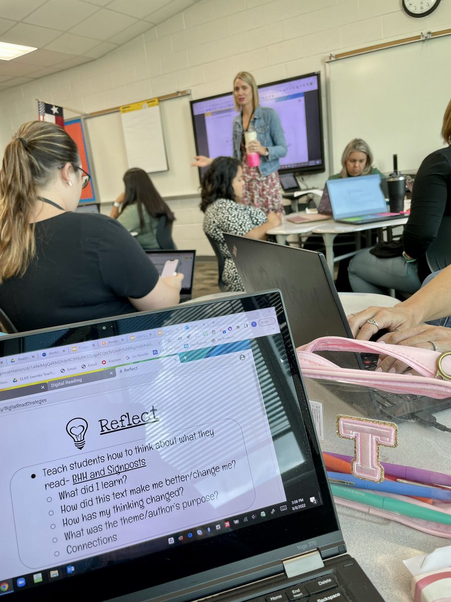 Such a great first day of learning! Thank you <a href="/kyndrahartzler/">Kyndra Hartzler</a> for sharing your amazing resources for digital reading! <a href="/CFISD_ELAR2_5/">CFISD ELAR 2-5</a> #3rdriffic