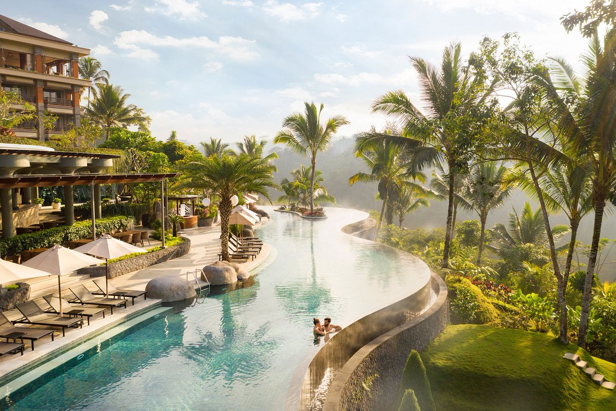 TheWorldsBestH1's tweet photo. The Top 25 Hotels In The World - From The Tripadvisor 2022 Travellers Choice Ratings: 9. Padma Resort Ubud,
Payangan, Indonesia https://t.co/MObEsJTMOr #hotels #Bali #padmaresort #ubud #Indonesia #TripAdvisor #theworldsbesthotels #Travel https://t.co/jq4nLgJiIC