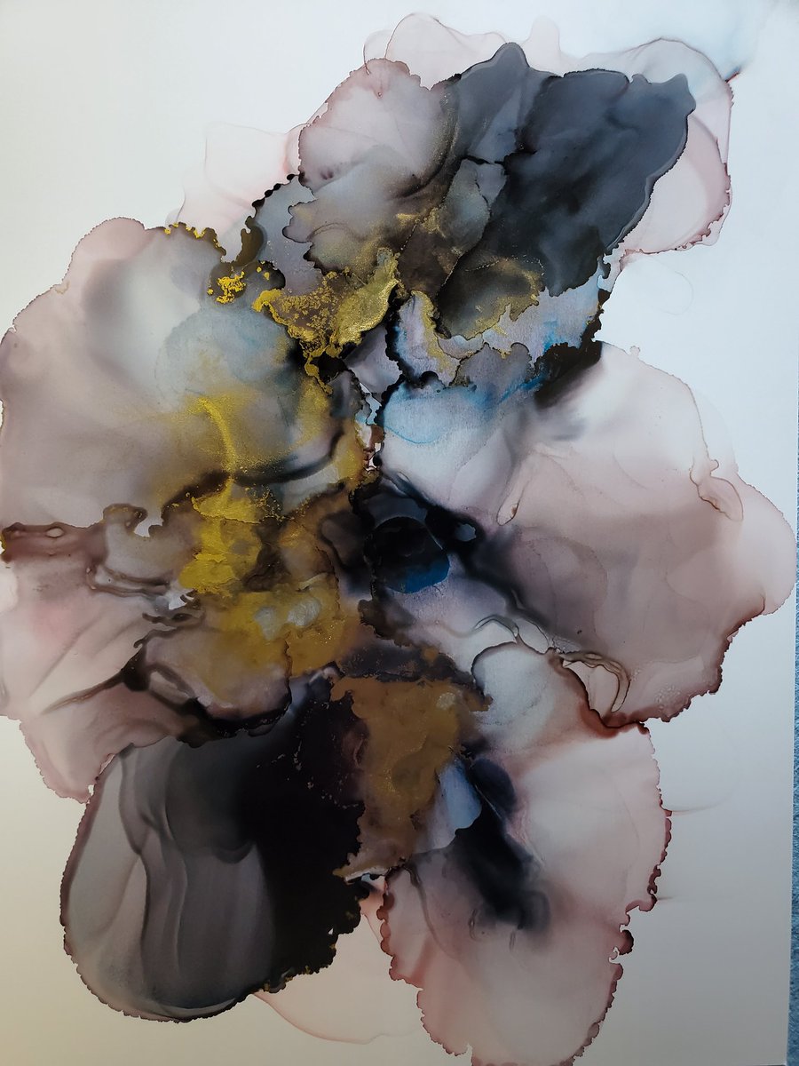 KathDesp4's tweet image. Pitch black is a wonder! #fluidart #abstractart #alcoholinkart #alcoholinks