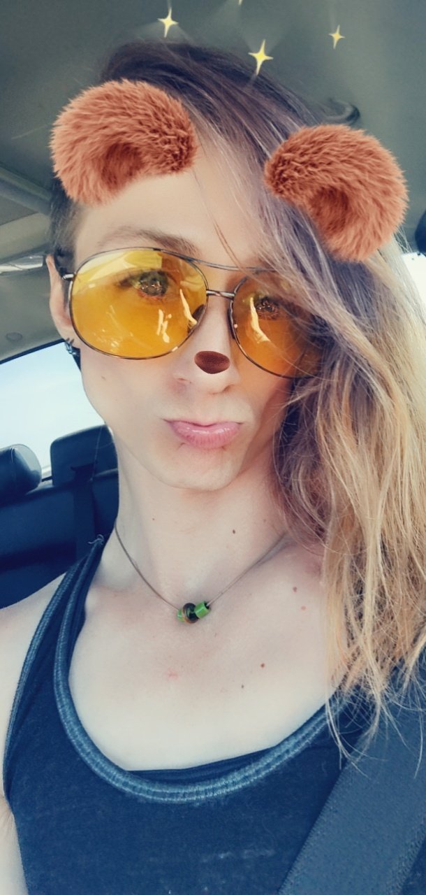 Cute and pouty?? https://t.co/l6WNIVZTSe