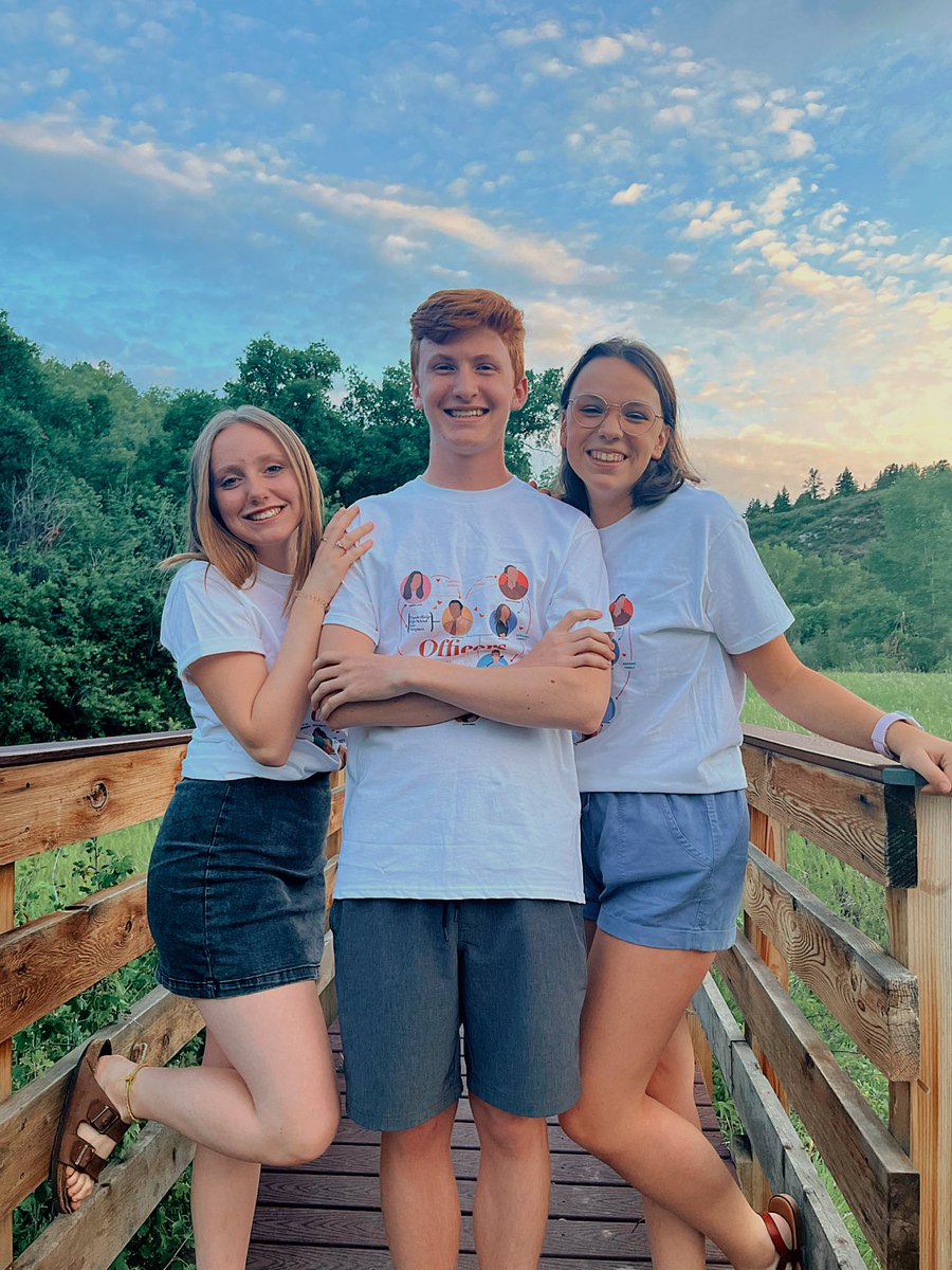 trtheatre's tweet photo. Meet our 2022-23 Officer Team 💚💙 https://t.co/vEIRkLFNoz