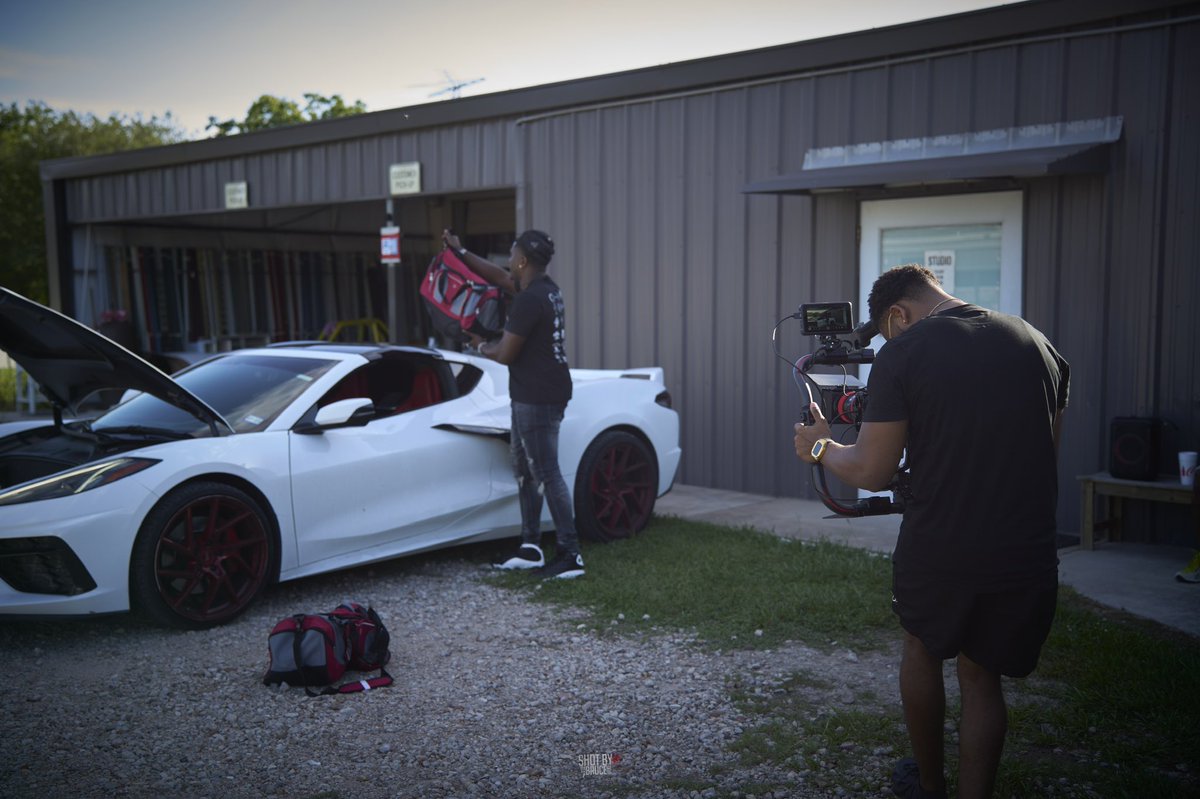 DJ Bruce Bruce tweet media