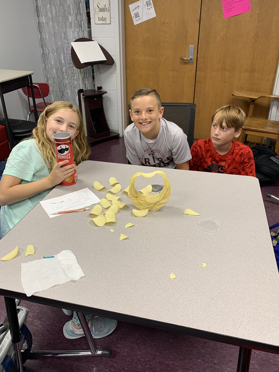 KCS_Sevier's tweet photo. Our school takes learning seriously! But learning can still be fun! Mrs. True’s STEM class is all about problem solving and fun this week. 6th grade challenge was the Pringle’s ring. 7/8 Grades challenge was Cheez-it stacking. #SevierMeansStem @jsms_stem @KCS_STREAM https://t.co/kZM09RGsGg