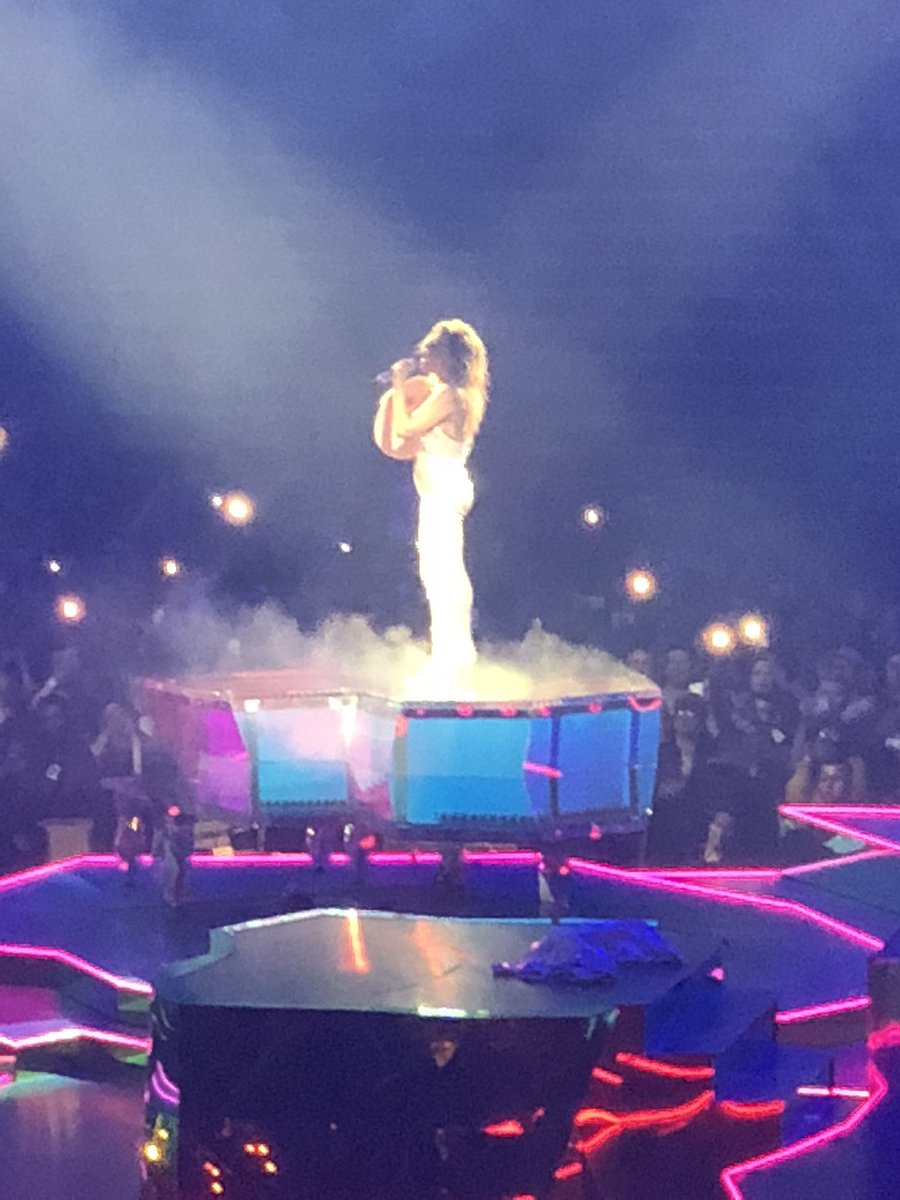 SteventonJade's tweet photo. @ladygaga ❤️‍🔥
2018                           2022 https://t.co/wxHRMShSf5