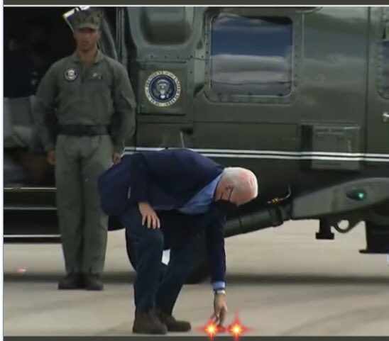 CryptoBeardium's tweet photo. #DarkBrandon getting the job done !

Mar-a-lago #PresidentTrump #FBI https://t.co/T1PrpAw51w