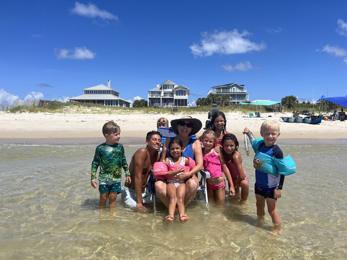 sandrawmarlowe's tweet photo. I grew up in Fort Lauderdale. Loving the ocean is in my blood.
Many hours spent swimming in the ocean, pools, and lakes.
Sadly #BulbarALS took away swimming within months of dx.
I just returned from a family reunion at the beach.
I am smiling.
#nottodayALS #ALS #ENDALS https://t.co/wcaglsozeB