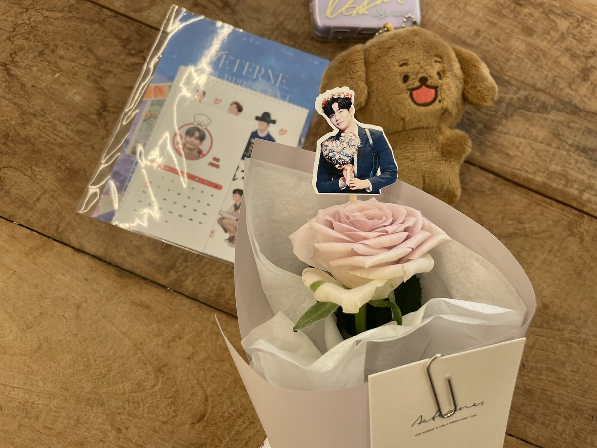 #향기로운_보랏빛의_8월