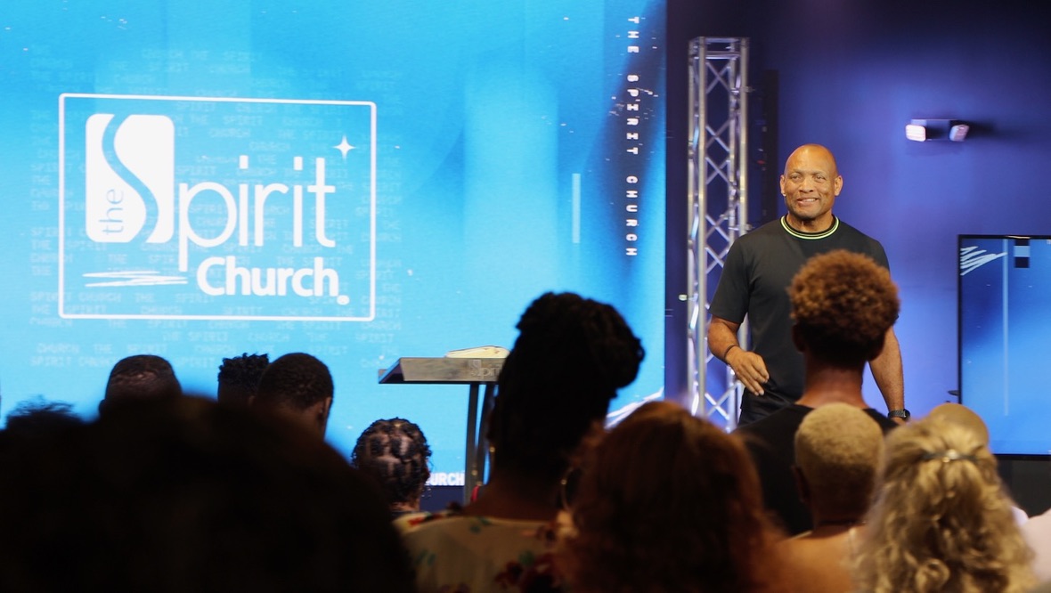 spiritchurchstl's tweet photo. Another GREAT Sunday 💙✨

Pastor Aeneas brought a INCREDIBLE word! As Christians we are called to the SALT &amp; LIGHT of the 🌍

#sundayservice #TheSpiritChurch https://t.co/U49VbsCWPb