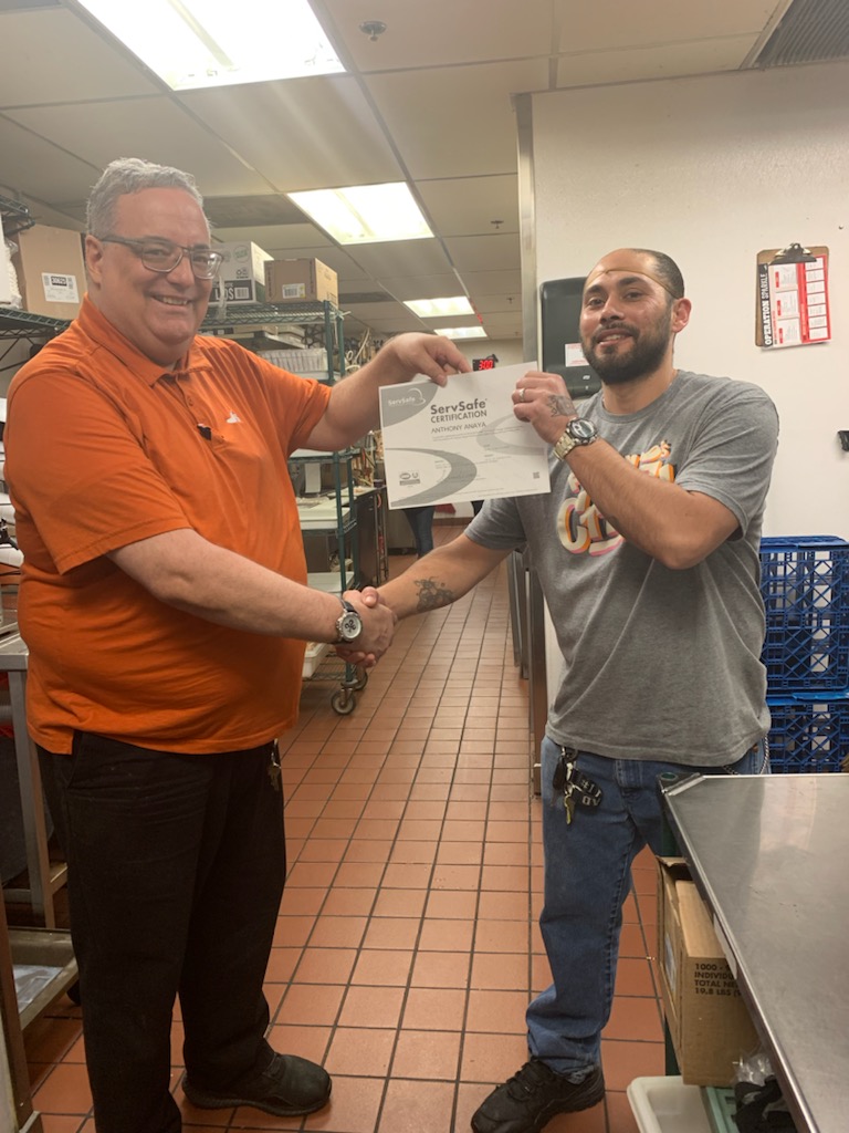 Robcinsf's tweet photo. Anthony passed his Serv Safe Test today and he is ready to #chilisgrow into JC39 and beyond. Congratulations to you sir. @Robcinsf @tjposthuma @AdventuresByDre @JBarraza6 @JoeSing50728300 https://t.co/iZyO39tmz3